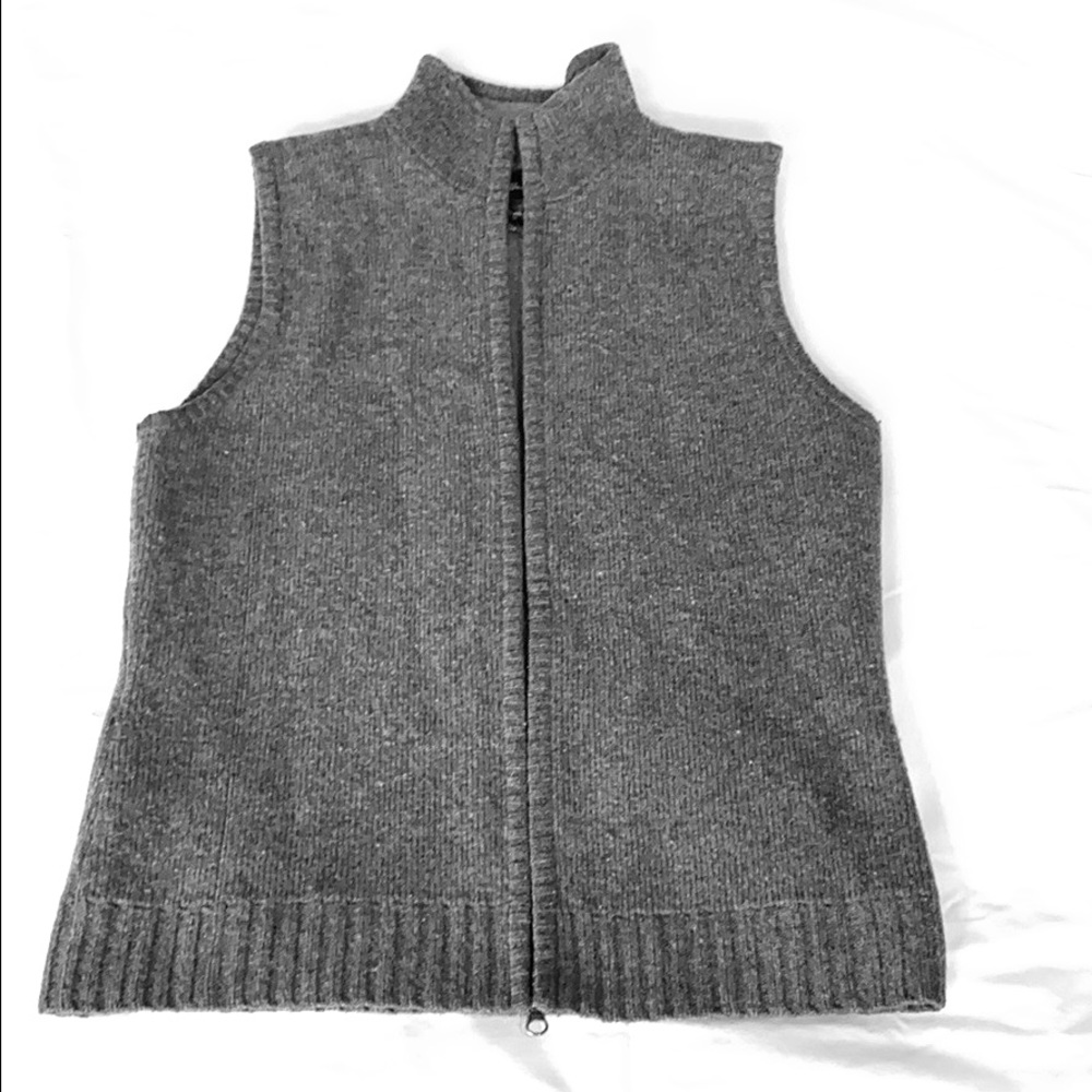 Charcoal gray wool blend vest. Women’s Medium
